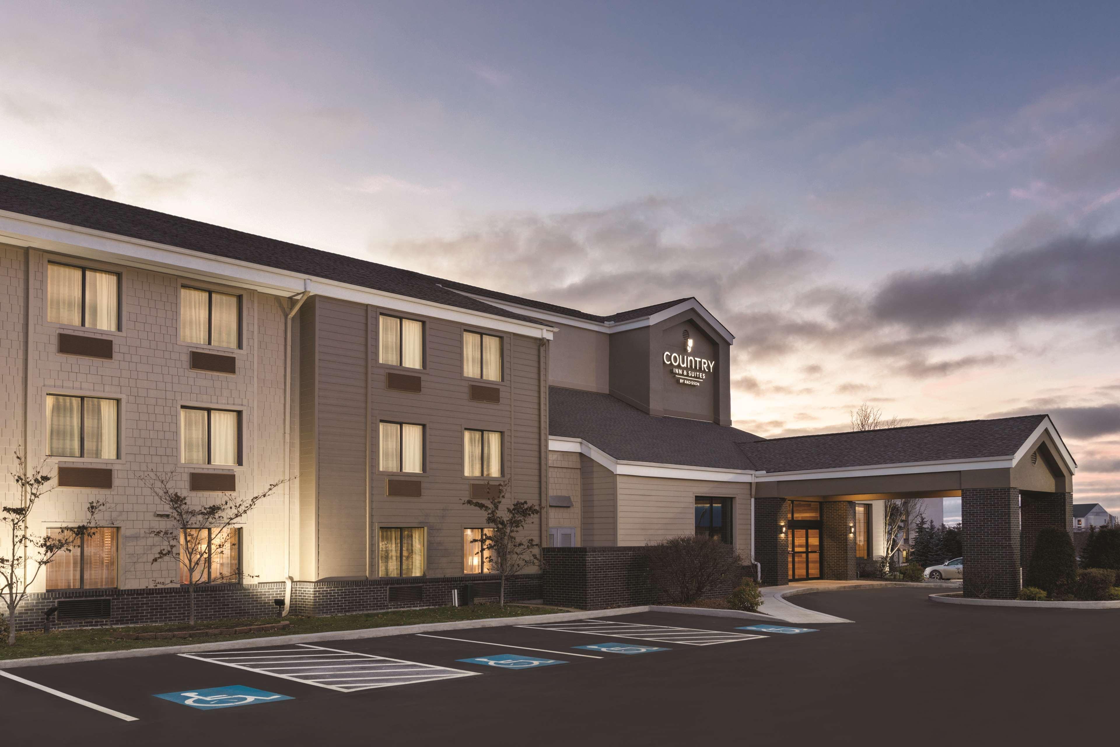 Country Inn & Suites By Radisson, Erie, Pa Kearsarge Zewnętrze zdjęcie