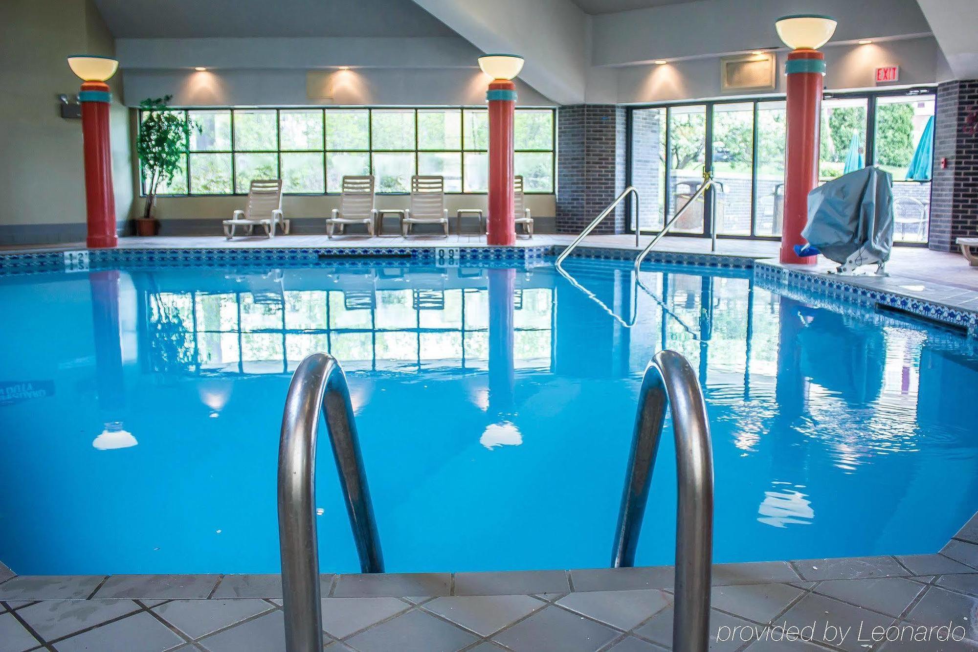 Country Inn & Suites By Radisson, Erie, Pa Kearsarge Zewnętrze zdjęcie
